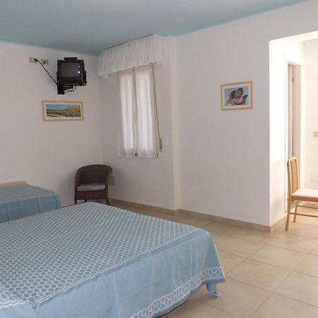 Hotel Muccioli Misano Adriatico Pokój zdjęcie